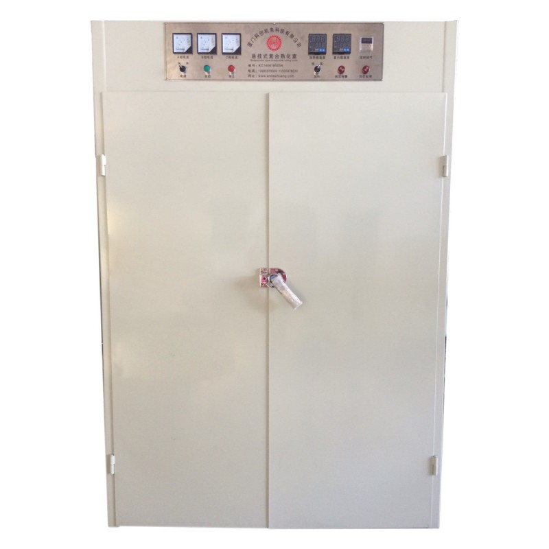 Komora utwardzania z malowanymi drzwiami